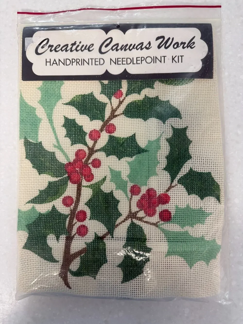 Elsa Williams Needlecraft Creations Handprinted Needlepoint Kit KPN-589 Holly